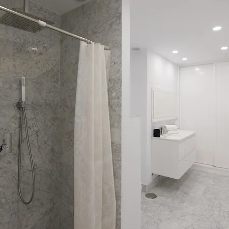 Blue Horizon Canteras