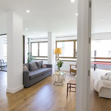 Blue Horizon Canteras