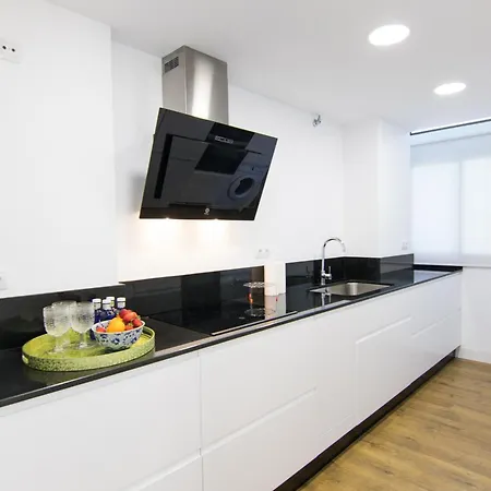 Blue Horizon Canteras